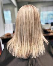 platinum icy cool blonde with lowlights toned down blonde fall autumn blonde low maintenance blonde brantford hairstylist hair stylist salon near me hair school ontario